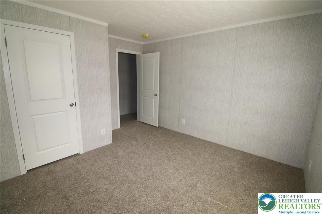 5020 Old Timber Road Stroudsburg, PA 18360 - Photo 19 of 32 a view of an empty room
