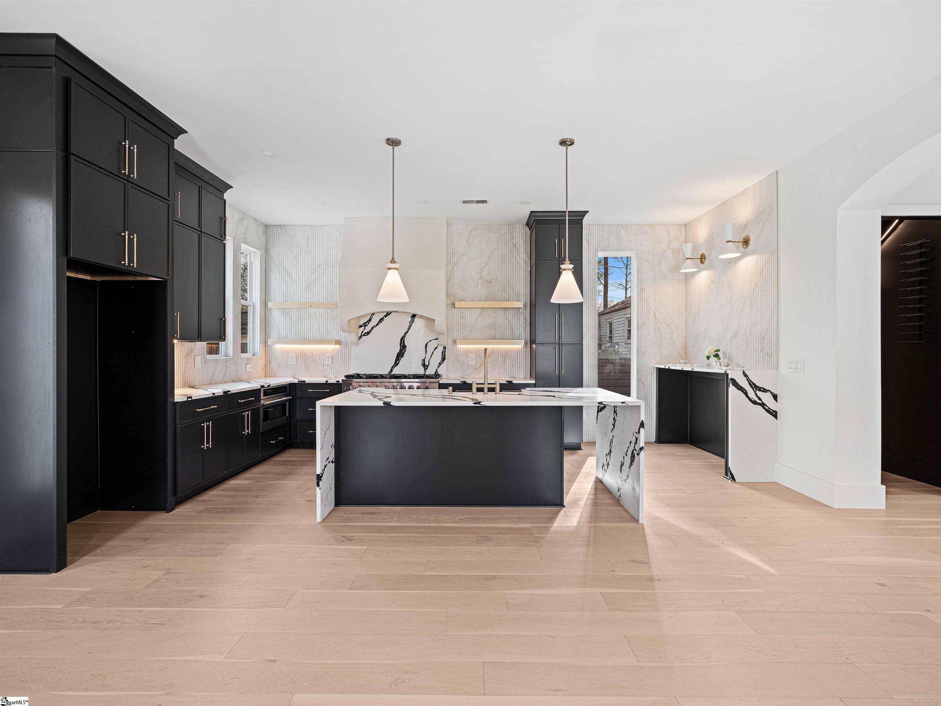205 Parkins Mill Road Greenville, SC 29607 - Photo 8 of 35