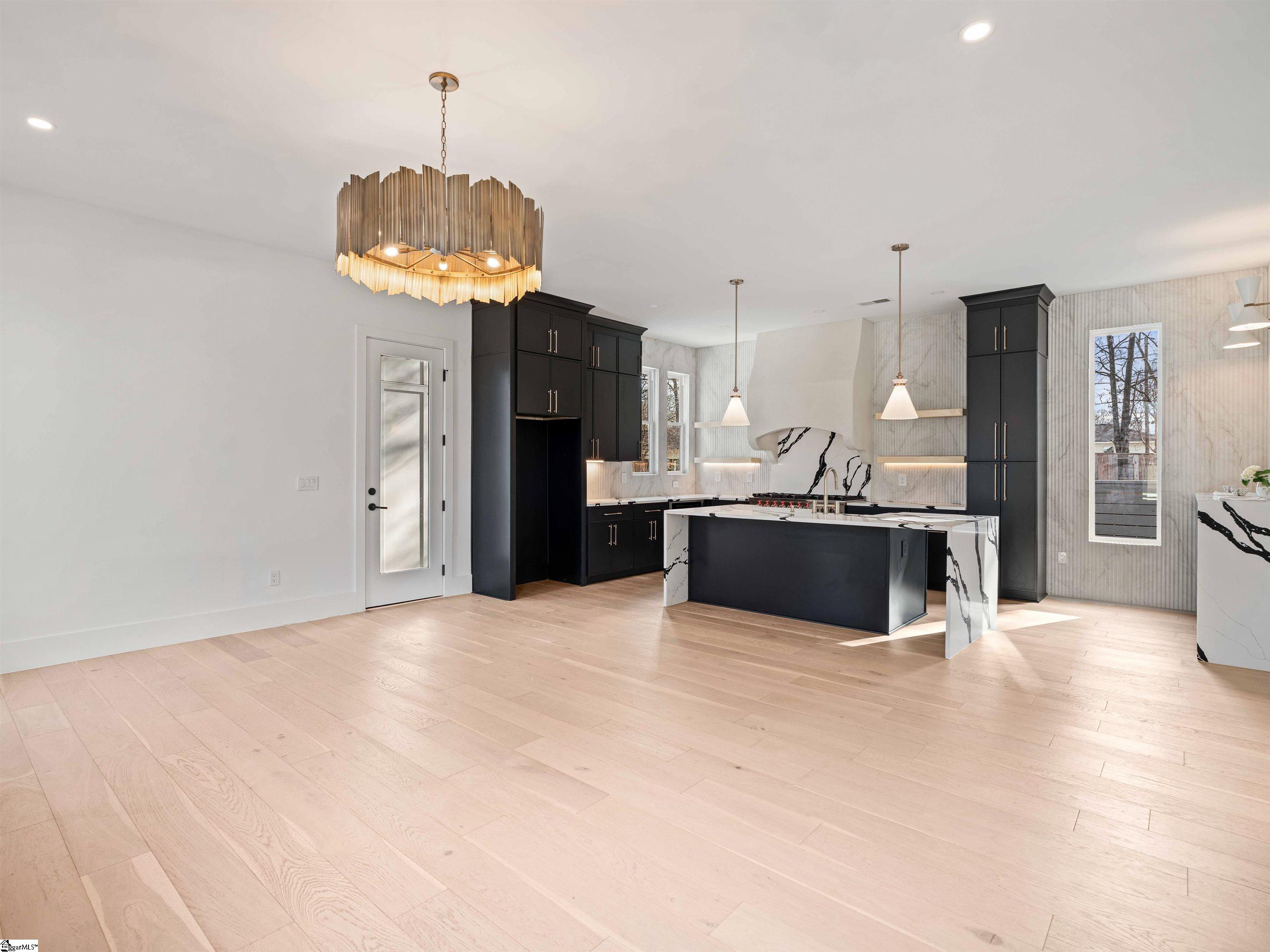 205 Parkins Mill Road Greenville, SC 29607 - Photo 9 of 35