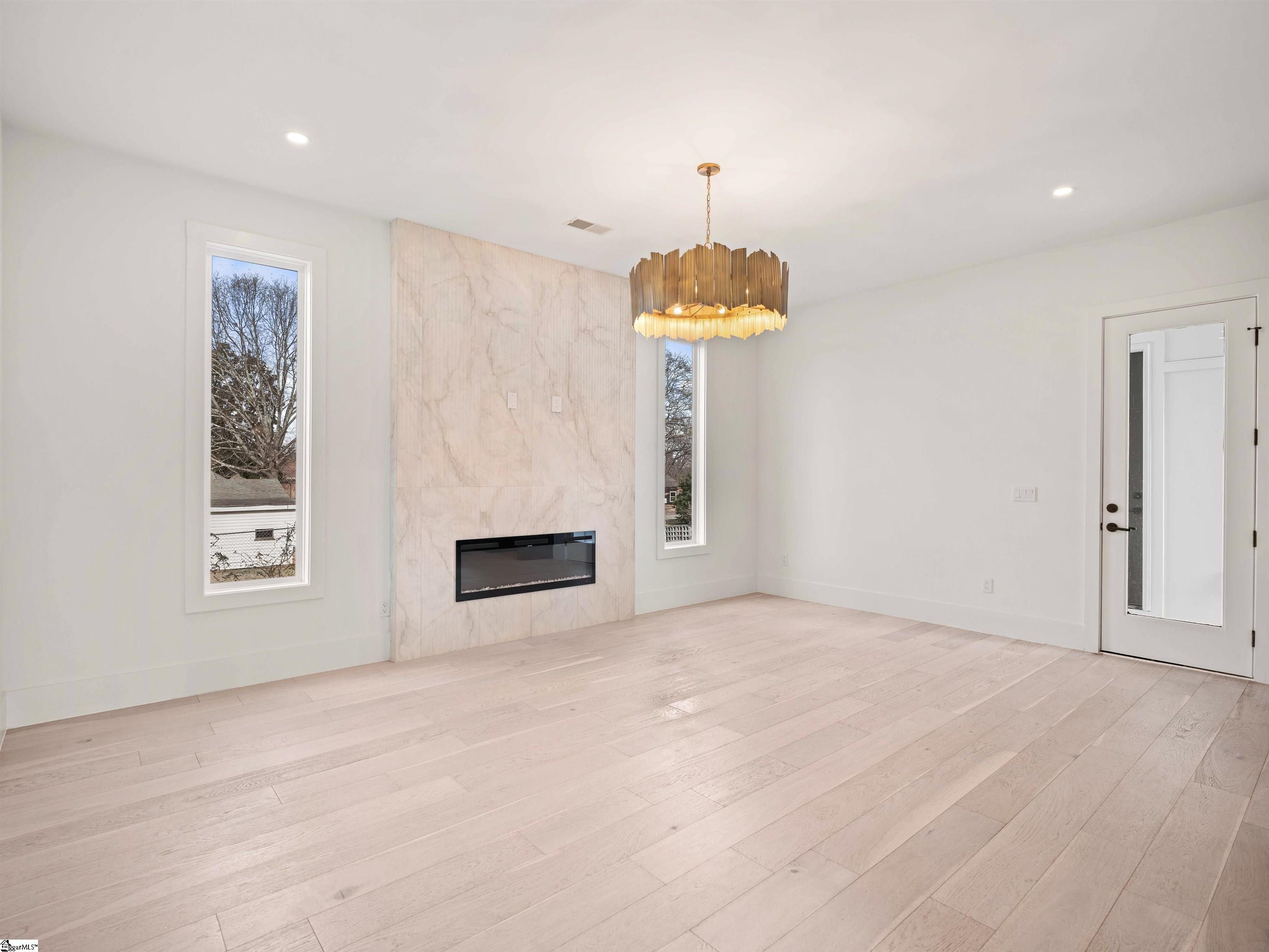 205 Parkins Mill Road Greenville, SC 29607 - Photo 10 of 35