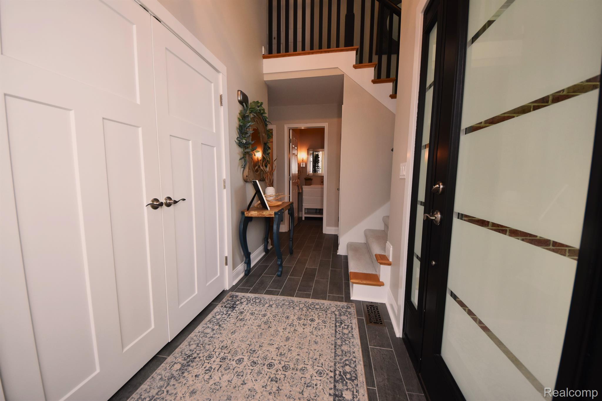 1703 Cardinal Ridge Court West Bloomfield, MI 48324 - Photo 6 of 48
