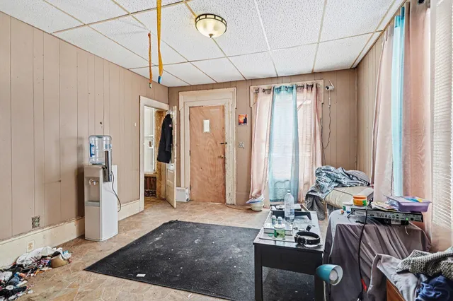 $84,900 | 717 North Eaton Street, Albion, MI 49224