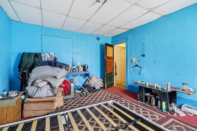 $84,900 | 717 North Eaton Street, Albion, MI 49224