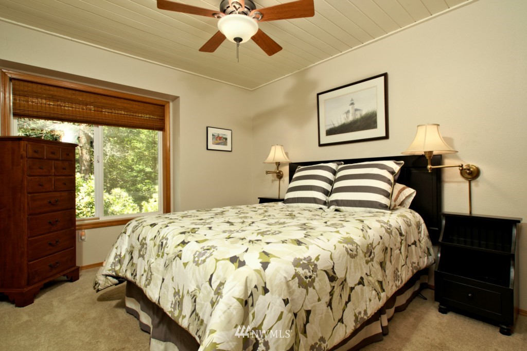657 East Portage Road Shelton, WA 98584 - Photo 12 of 25 Gallery Image 12
