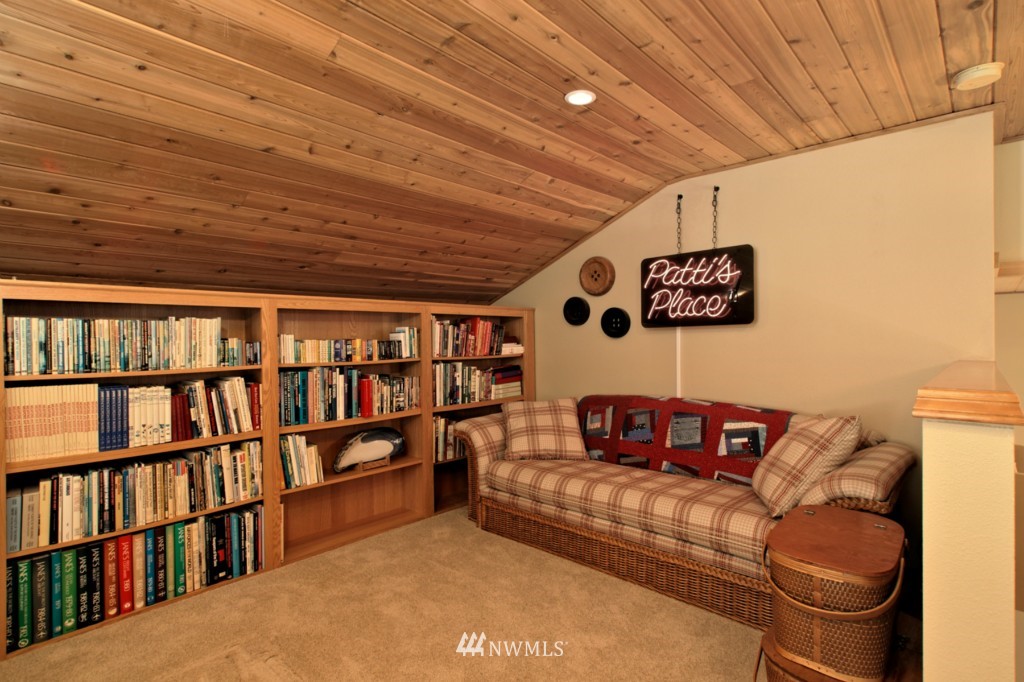 657 East Portage Road Shelton, WA 98584 - Photo 14 of 25 Gallery Image 14