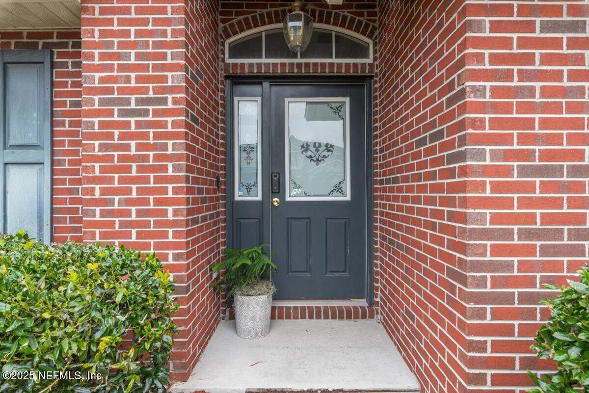2040 Emerald Green Road Jacksonville, FL 32246 - Photo 9 of 51 Outdoor entry
