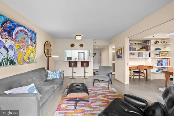 $4,100 | 1401 17th Street Northwest, Unit 705, Washington, DC 20036