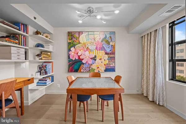 $4,100 | 1401 17th Street Northwest, Unit 705, Washington, DC 20036