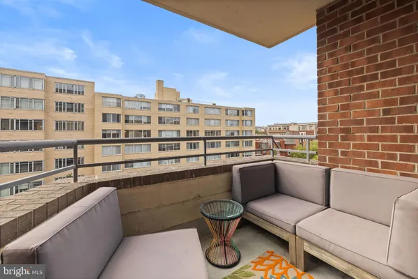 $4,100 | 1401 17th Street Northwest, Unit 705, Washington, DC 20036