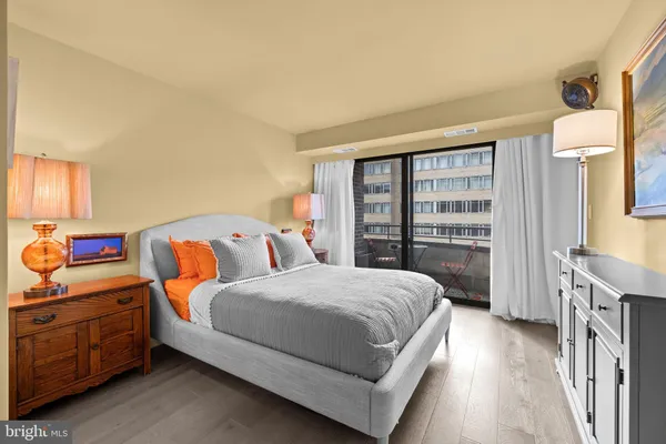 $4,100 | 1401 17th Street Northwest, Unit 705, Washington, DC 20036