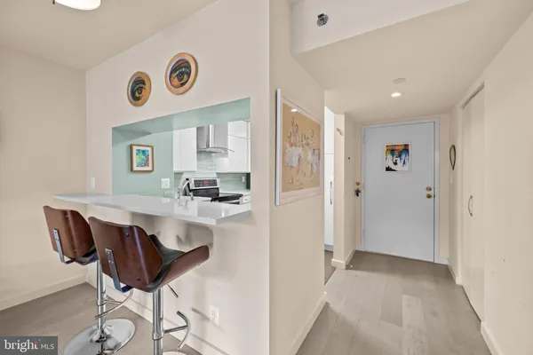$4,100 | 1401 17th Street Northwest, Unit 705, Washington, DC 20036