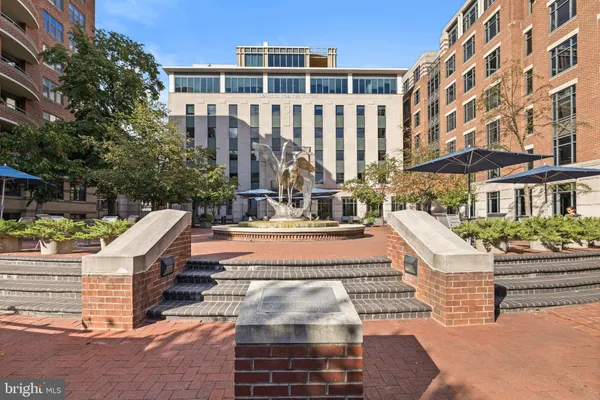 $4,100 | 1401 17th Street Northwest, Unit 705, Washington, DC 20036