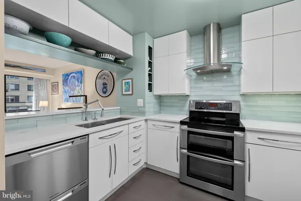 $4,100 | 1401 17th Street Northwest, Unit 705, Washington, DC 20036