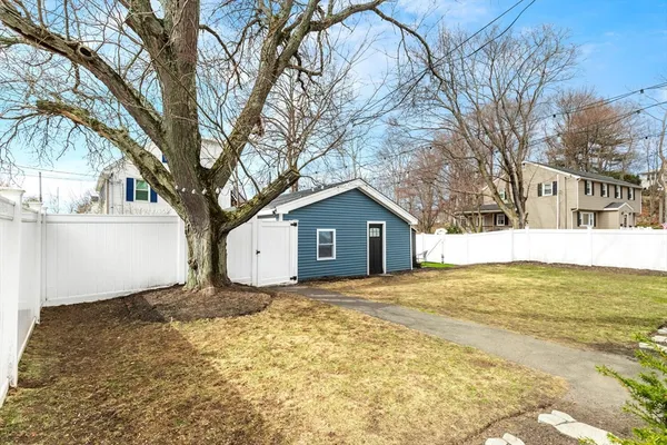 $899,000 | 66 Salem Street, Woburn, MA 01801