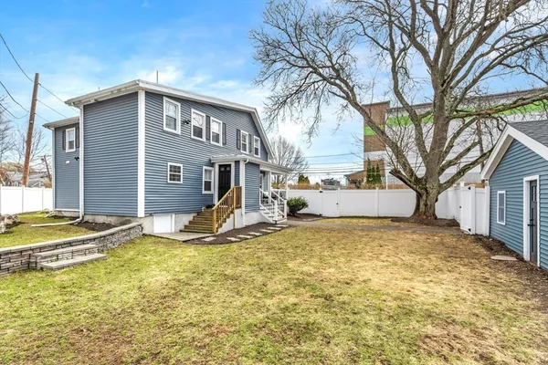 $899,000 | 66 Salem Street, Woburn, MA 01801