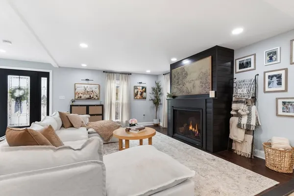 $899,000 | 66 Salem Street, Woburn, MA 01801