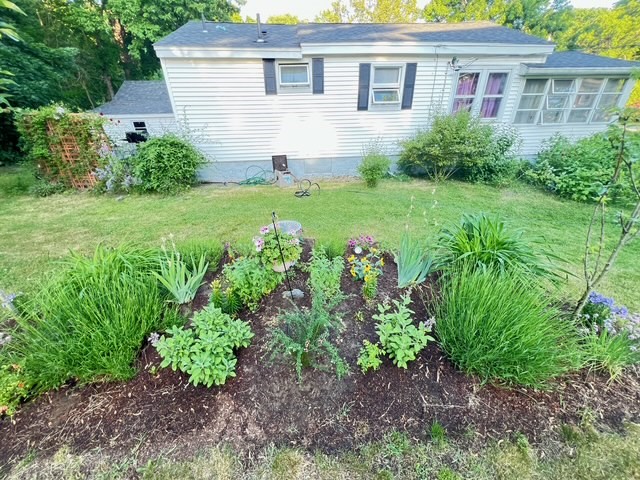 170 Congress Street Woonsocket, RI 02895 - Photo 11 of 16