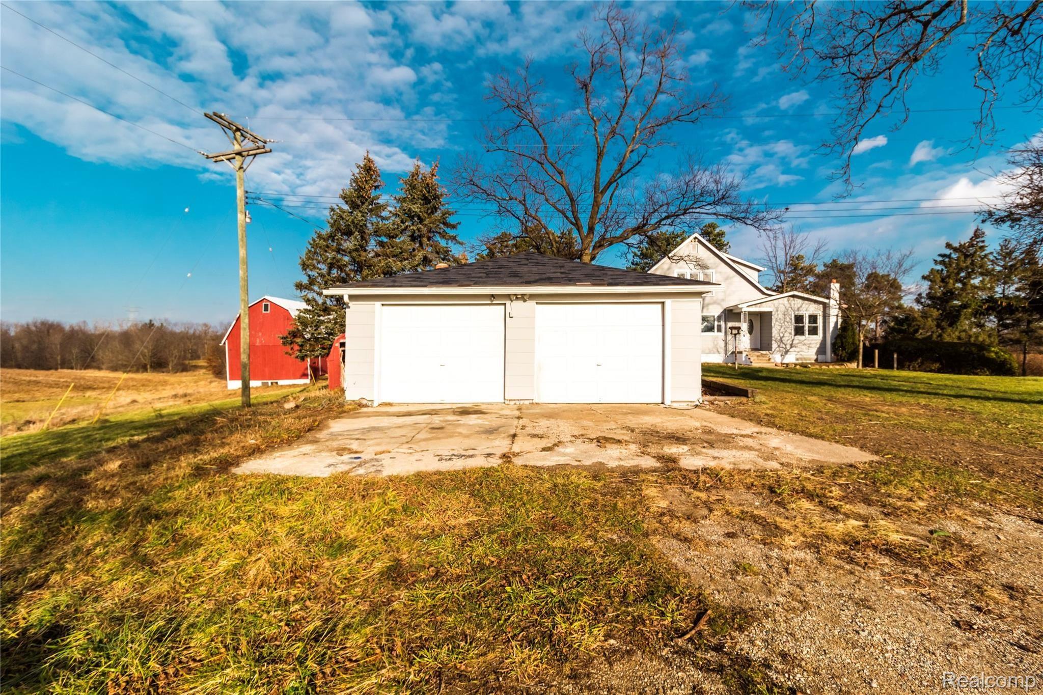 2600 South Elba Road Lapeer, MI 48446 - Photo 30 of 32 IMG_7455.jpg