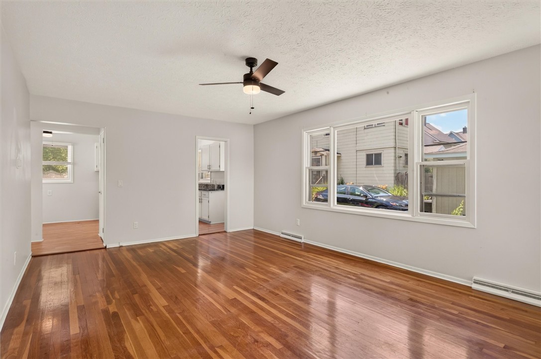 339 East Commercial Street East Rochester, NY 14445 - Photo 18 of 36