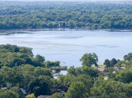 $20,000 | 1414 North Pleasant Drive, Round Lake Beach, IL 60073