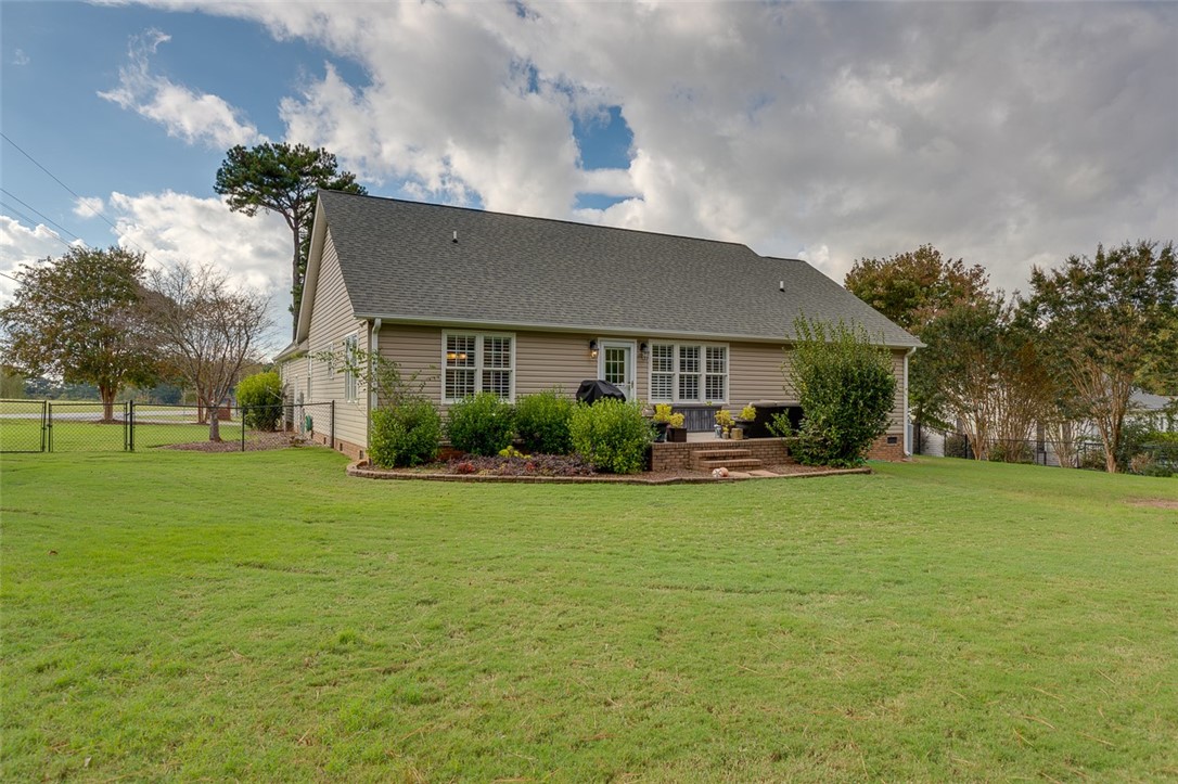 102 Brookwood Court Anderson, SC 29621 - Photo 35 of 39
