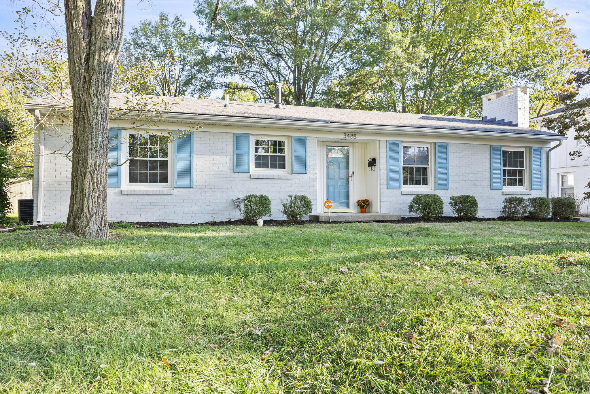 3488 Greentree Road Lexington, KY 40517 - Photo 1 of 25 1-web-or-mls-DSC08913