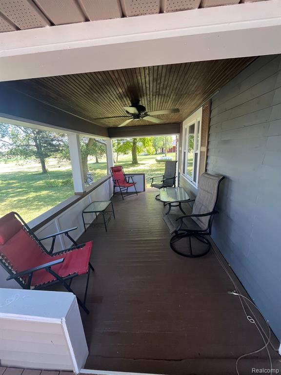 9443 Norman Road Avoca, MI 48006 - Photo 6 of 42