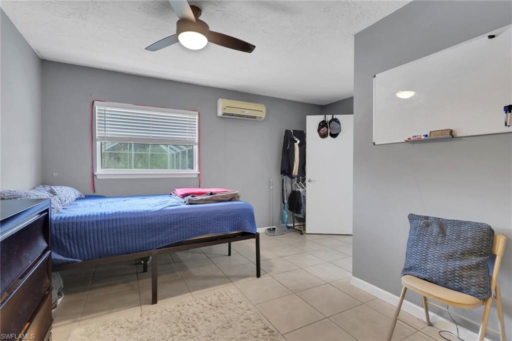 640 27th Street Southwest Naples, FL 34117 - Photo 34 of 46 In-law/Guest Suite