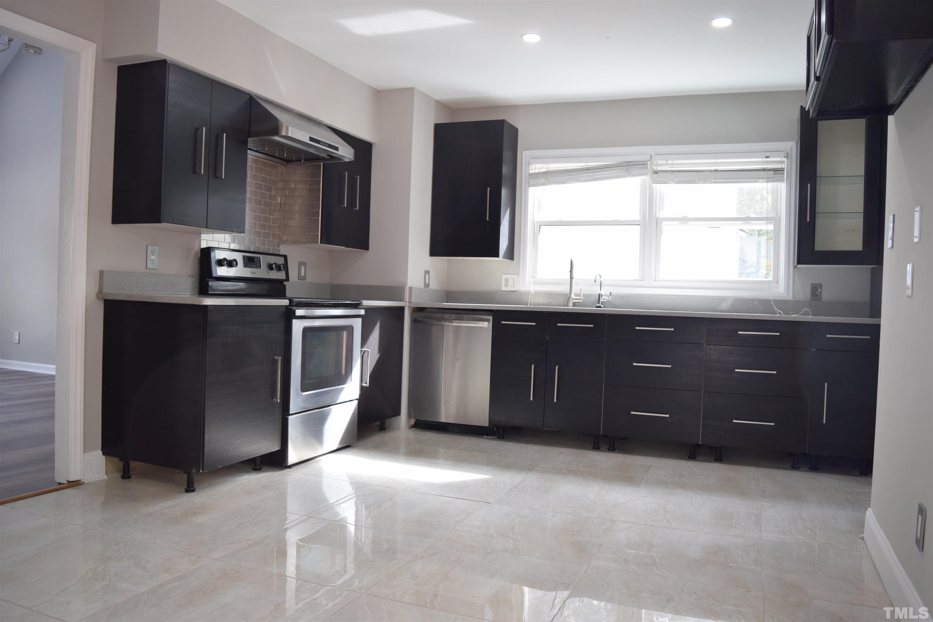 4600 Ellsmere Lane Raleigh, NC 27604 - Photo 15 of 25 Gallery Image 15