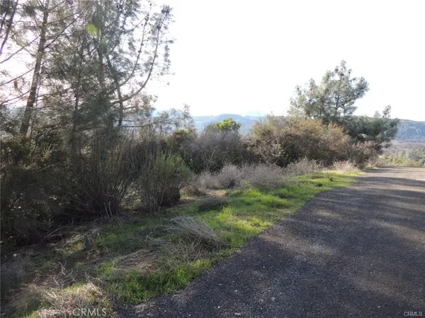 $25,000 | 15657 19th Avenue, Clearlake, CA 95422