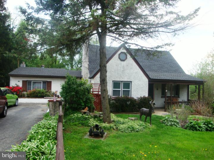 70 Maugers Mill Road Pottstown, PA 19464 - Photo 3 of 22 Gallery Image 3