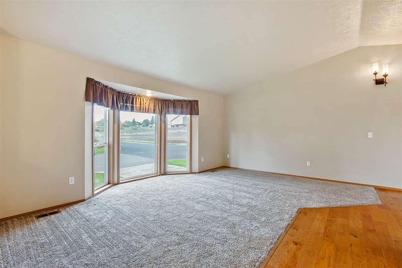 918 South Bannen Road Veradale, WA 99037 - Photo 5 of 20
