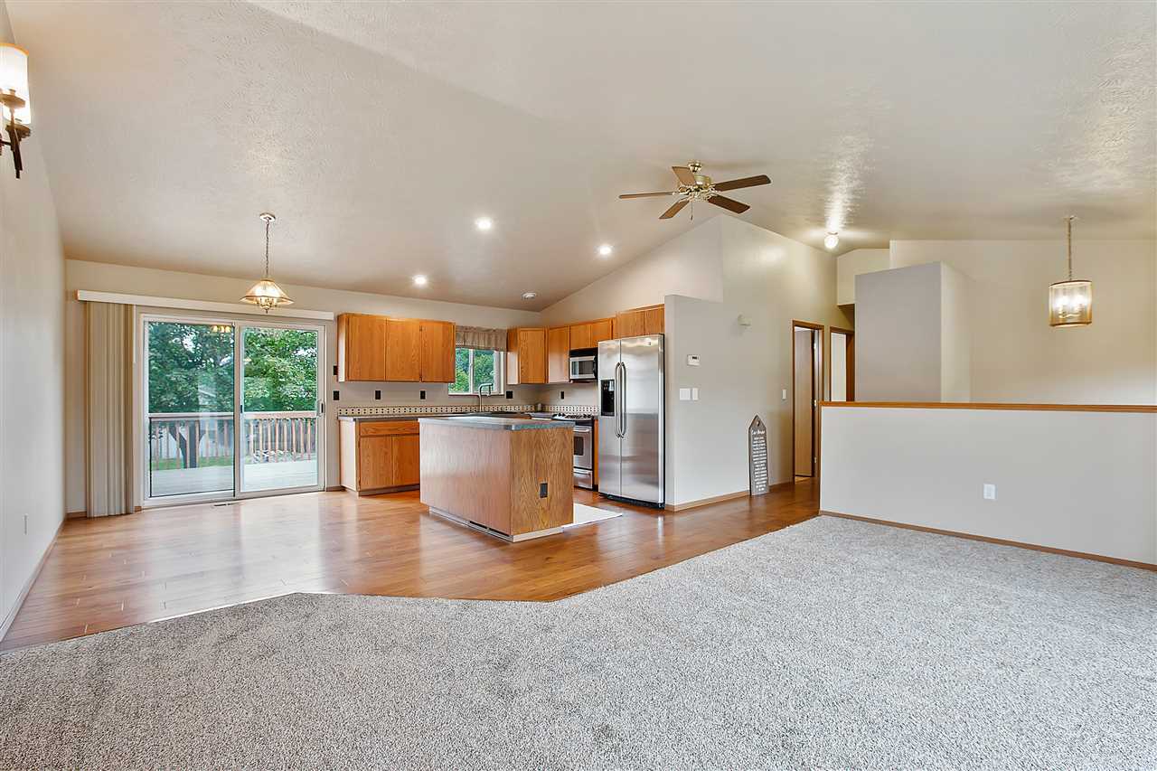 918 South Bannen Road Veradale, WA 99037 - Photo 6 of 20
