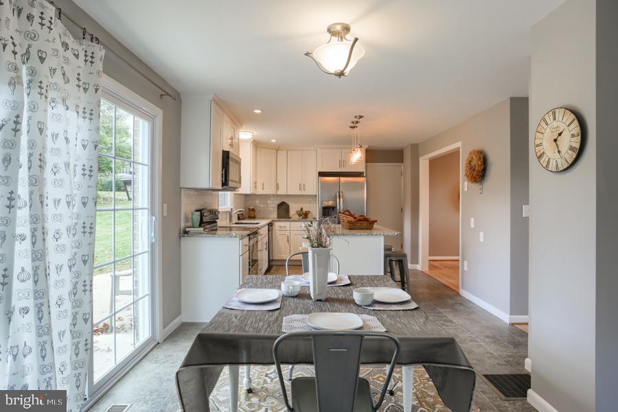 103 Bomberger Road Akron, PA 17501 - Photo 20 of 42