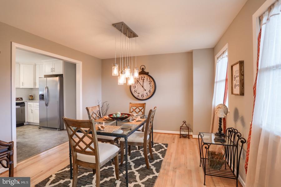 103 Bomberger Road Akron, PA 17501 - Photo 4 of 42