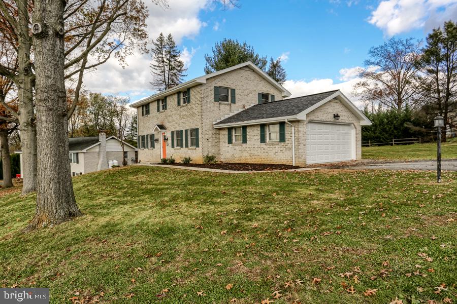 103 Bomberger Road Akron, PA 17501 - Photo 41 of 42