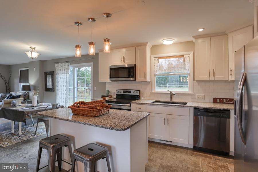 103 Bomberger Road Akron, PA 17501 - Photo 10 of 42