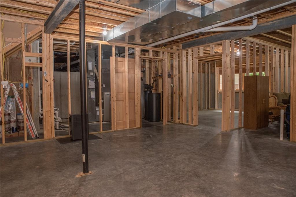 6404 Simien Road Indianapolis, IN 46237 - Photo 35 of 43 Gallery Image 35