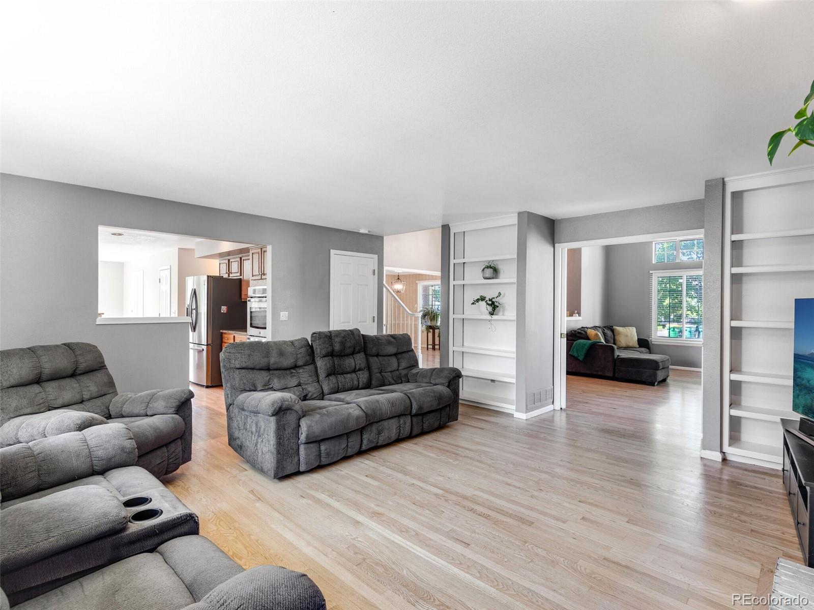 10118 Mountain Maple Court Highlands Ranch, CO 80129 - Photo 7 of 25