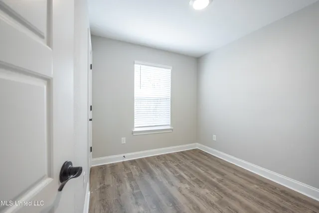 $1,950 | 911 Motsie Road, Biloxi, MS 39532