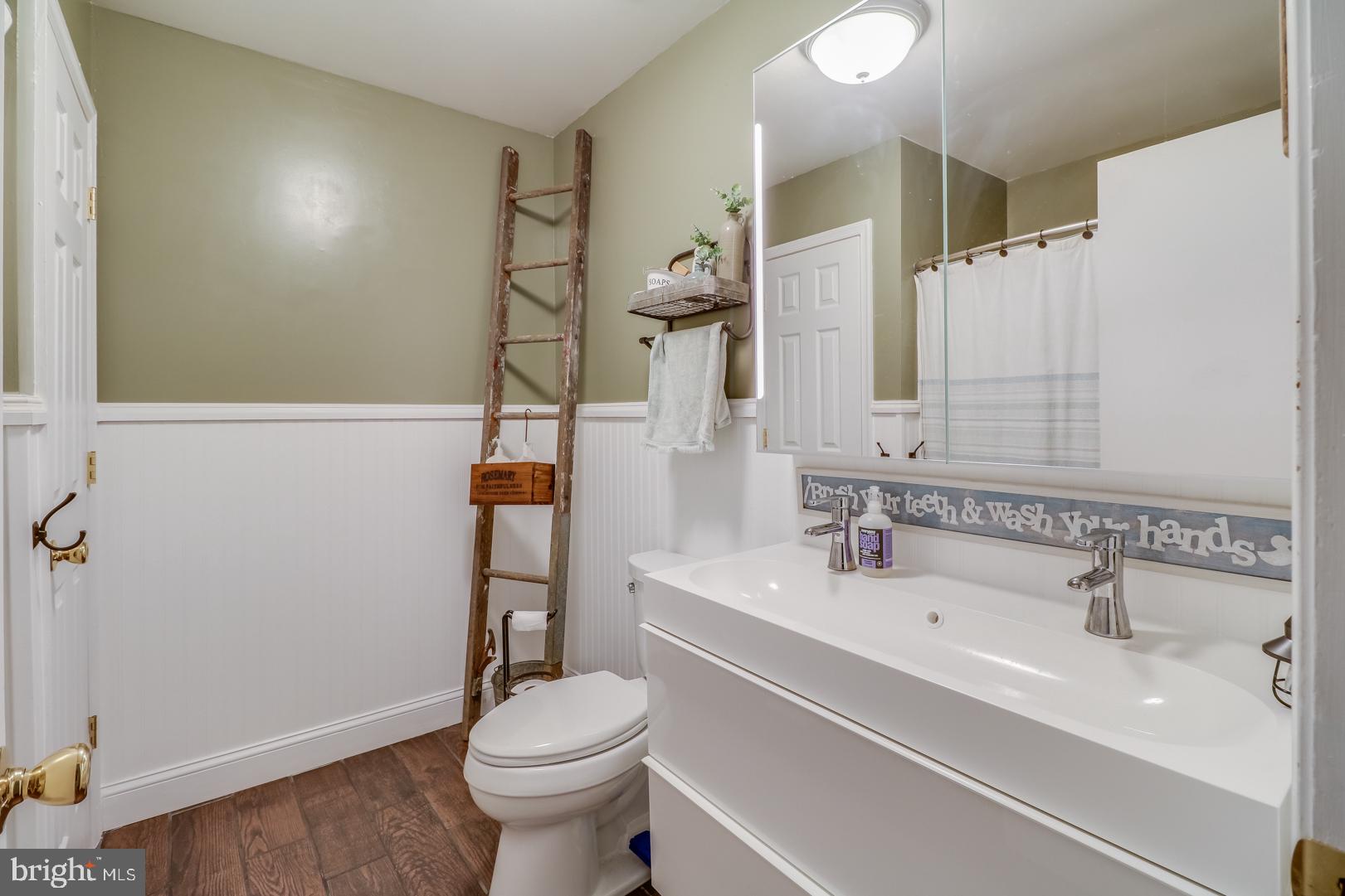 903 Saltere Road Clayton, DE 19938 - Photo 23 of 36 Full Bathroom