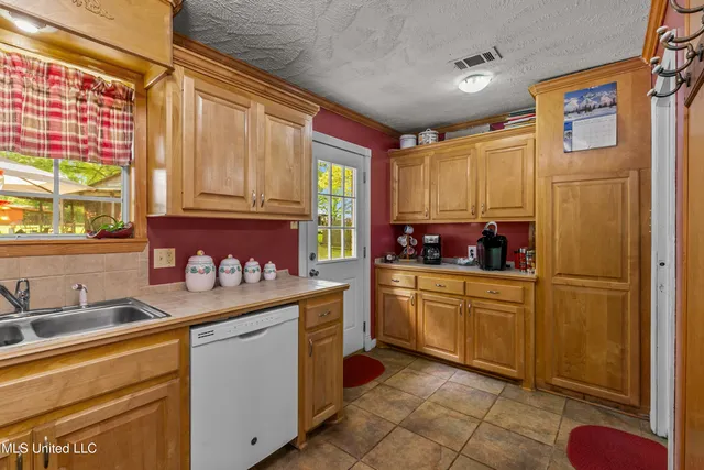 $375,000 | 1118 Gunter Road, Florence, MS 39073