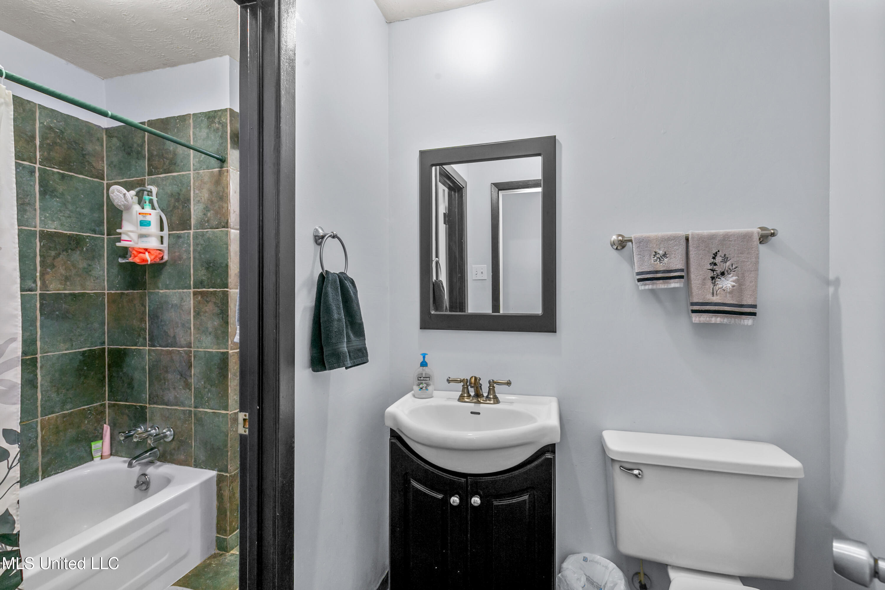 1118 Gunter Road Florence, MS 39073 - Photo 17 of 37 1118 Gunter-29