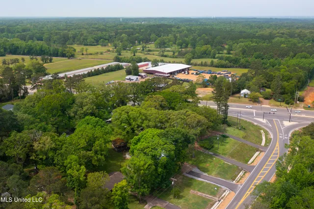 $375,000 | 1118 Gunter Road, Florence, MS 39073