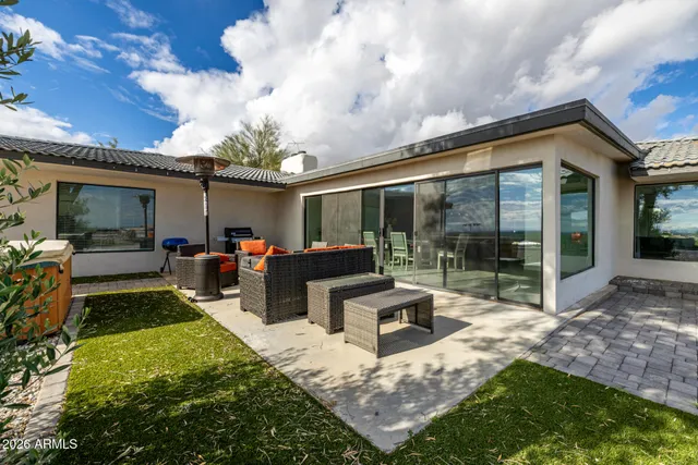 $1,775,000 | 2809 East Frye Road, Phoenix, AZ 85048