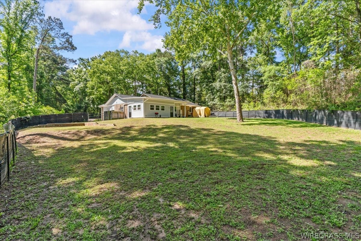 613 Chickasaw Road Enterprise, AL 36330 - Photo 29 of 29 Backyard view