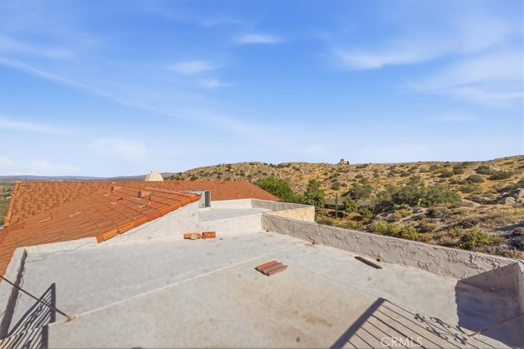 54026 Ridge Road Yucca Valley, CA 92284 - Photo 11 of 49