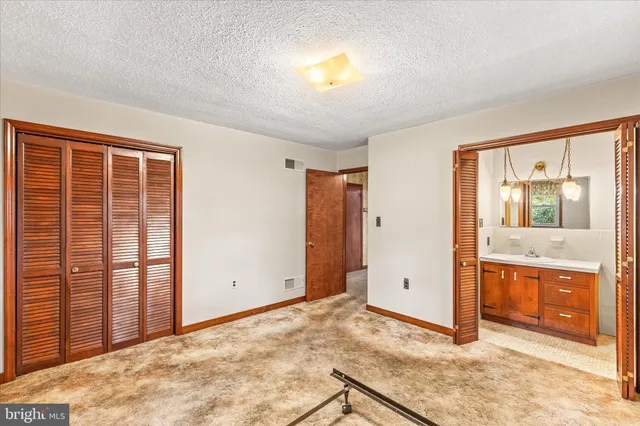 $450,000 | 521 Windy Hill Road, New Freedom, PA 17349