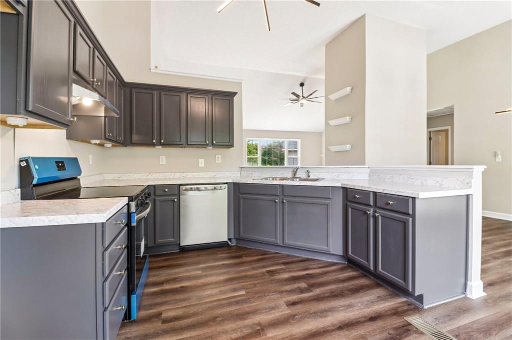 2896 Emory Road Southeast Smyrna, GA 30080 - Photo 17 of 54 Gallery Image 17