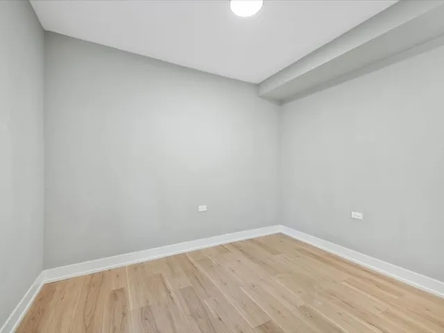 $1,935 | 2818 West Fletcher Street, Unit CH, Chicago, IL 60618